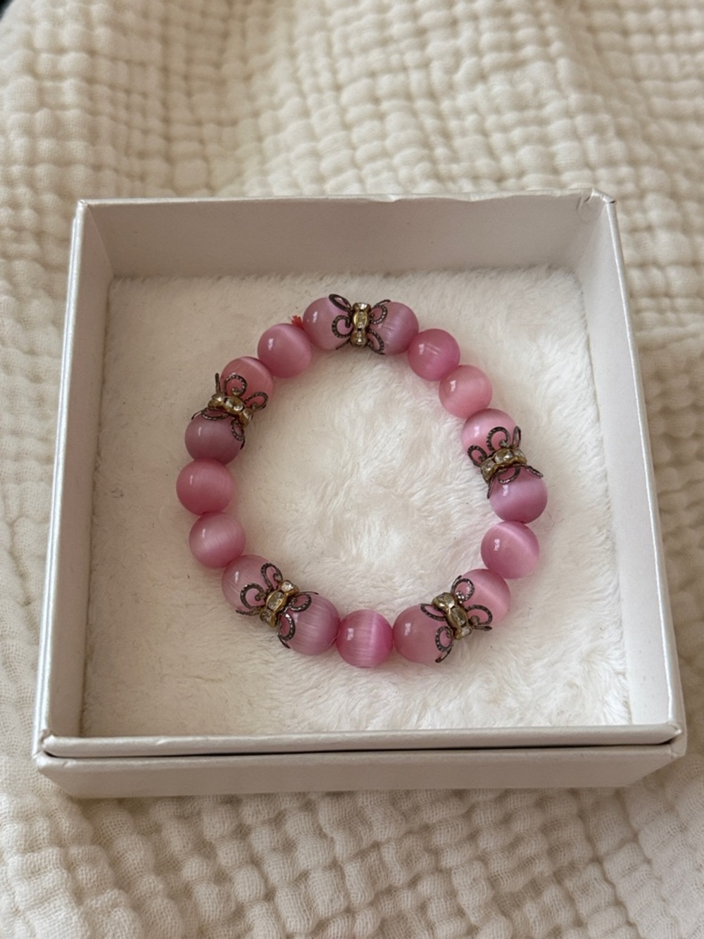Pink beaded bracelet gems crystals light pastel baby rose quartz rhinestone